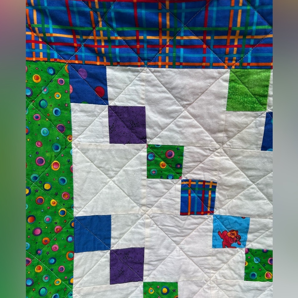 Colorful Patchwork Quilt handmade - Picture 2 of 3